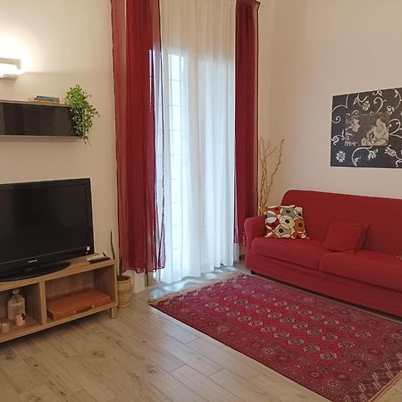 Appartement Sguardo Sul Duomo à Naples Extérieur photo